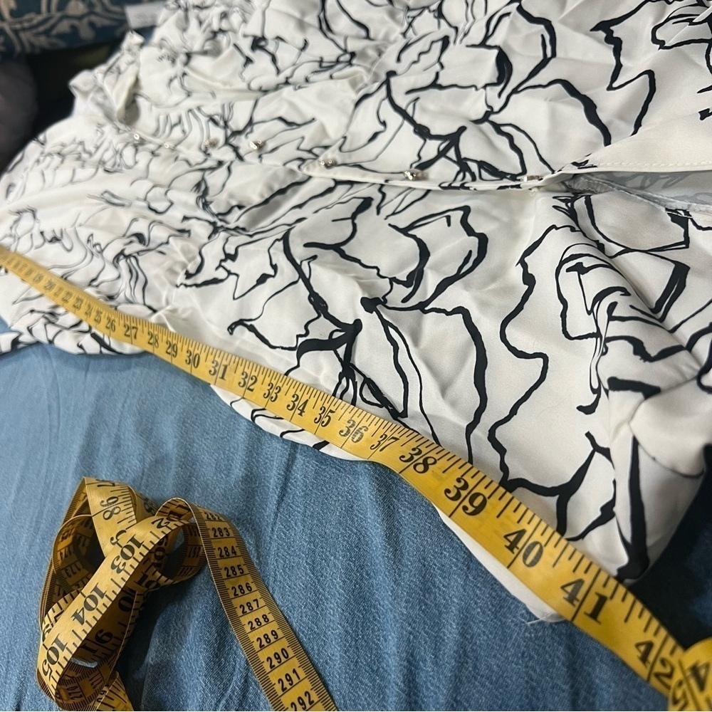 Poetic Bloom White Black Floral Shirt Button Down Dress - Picture 12 of 13